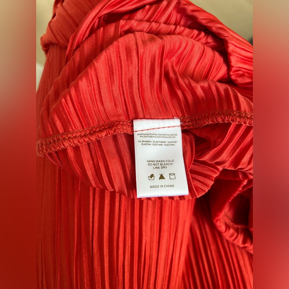 Anthropologie Sunday in Brooklyn Red Asymmetrical Skirt - Picture 6 of 6